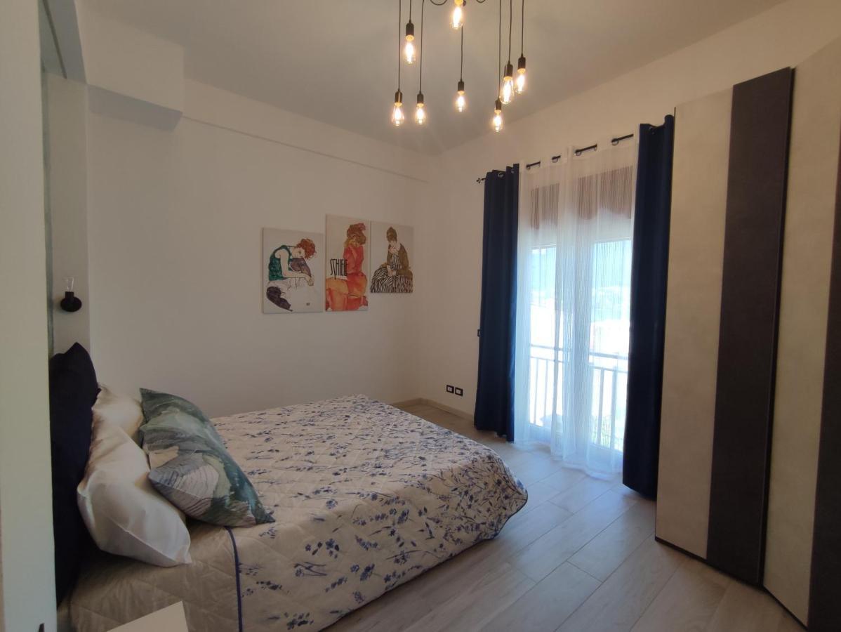 Pescate Vista Lago Lecco - Neiade Guest House מראה חיצוני תמונה